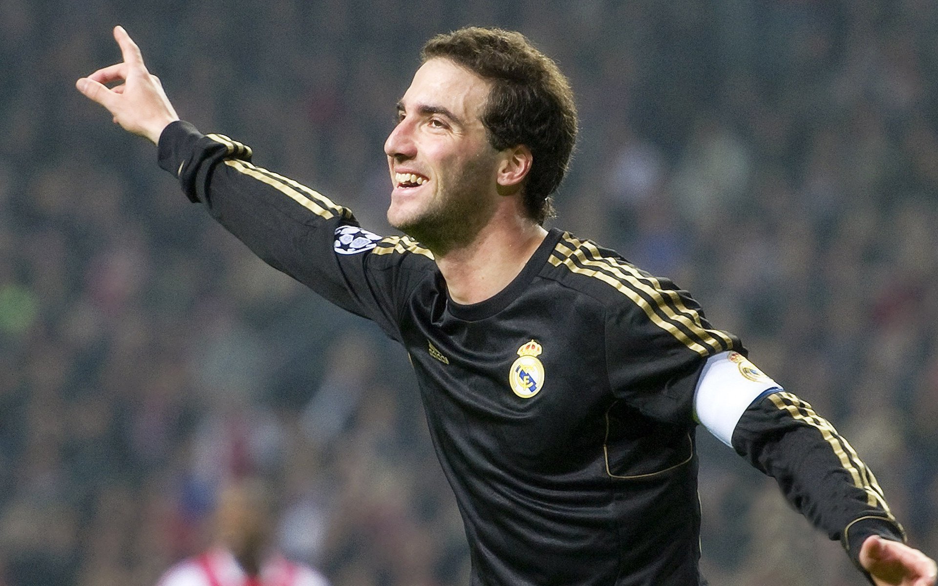 拉米尼·雅马尔回应伤病传闻，称对媒体报道完全不知情，米拉玛尔